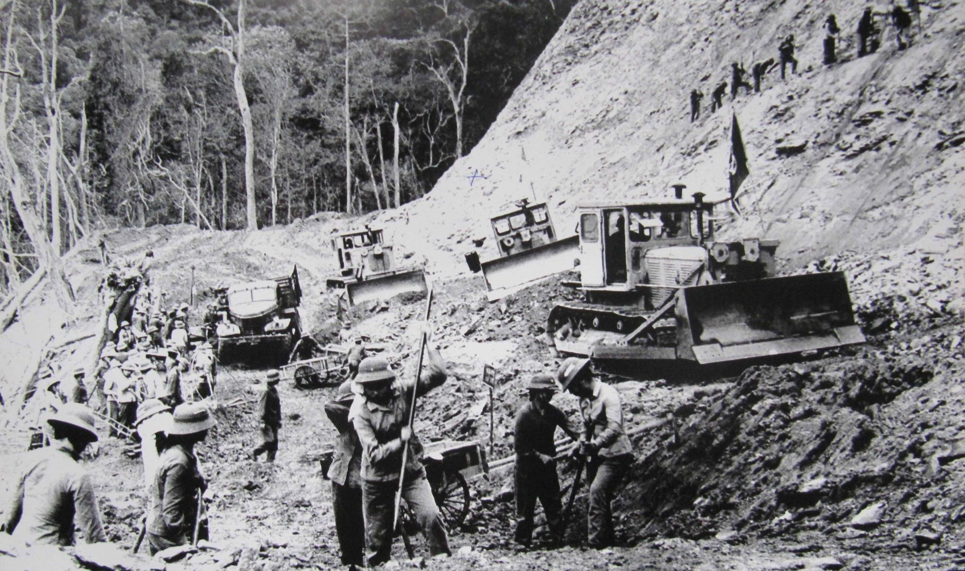 Phan Quang Tiệp - Vị tướng của Trường Sơn huyền thoại

